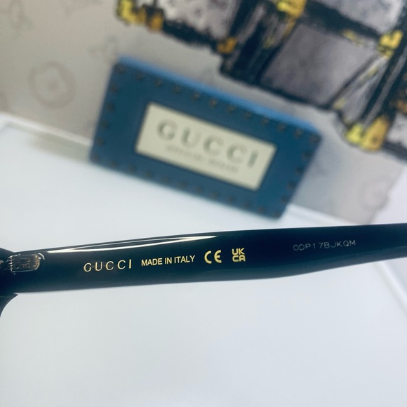 Gucci Women's Urban GG0326S GG/0326/S 001 Black Fashion Square Sunglasses 52mm - Picture 9 of 11